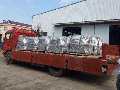 供暖用板式熱交換器發(fā)出提醒，下次記得早點下單，供暖費都開始收了！