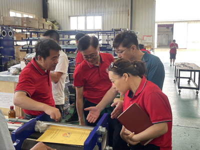 牛商爭霸賽文案客服青島瑞普特交流會，關(guān)于智慧與共生的激烈碰撞